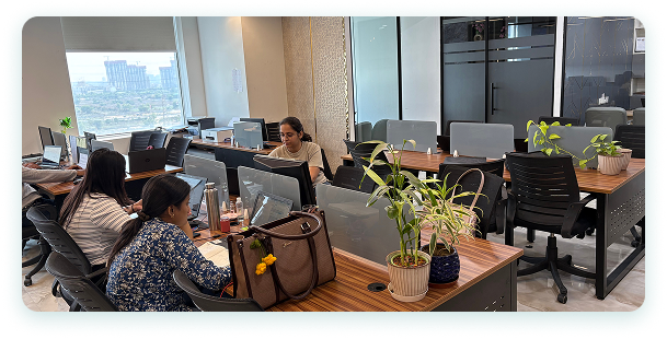 Raymoon workspace with dedicated workstations
